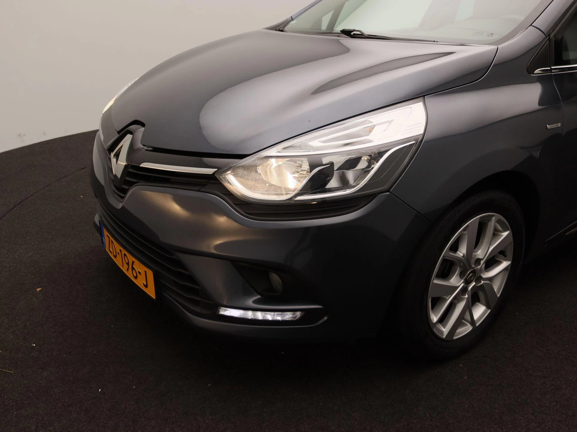 Renault-Clio-image-14