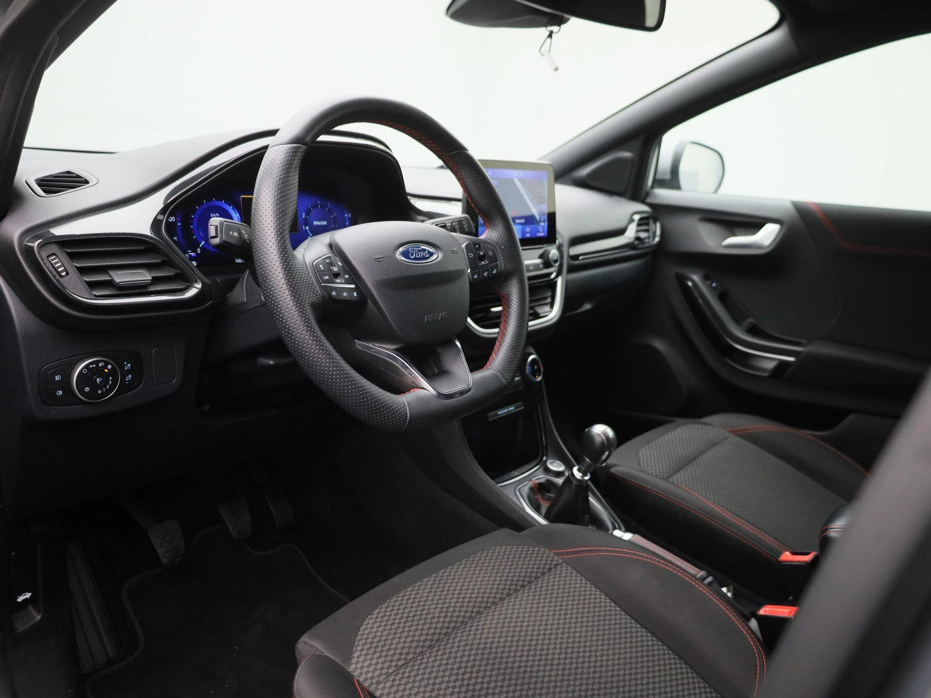Ford-Puma-image-28