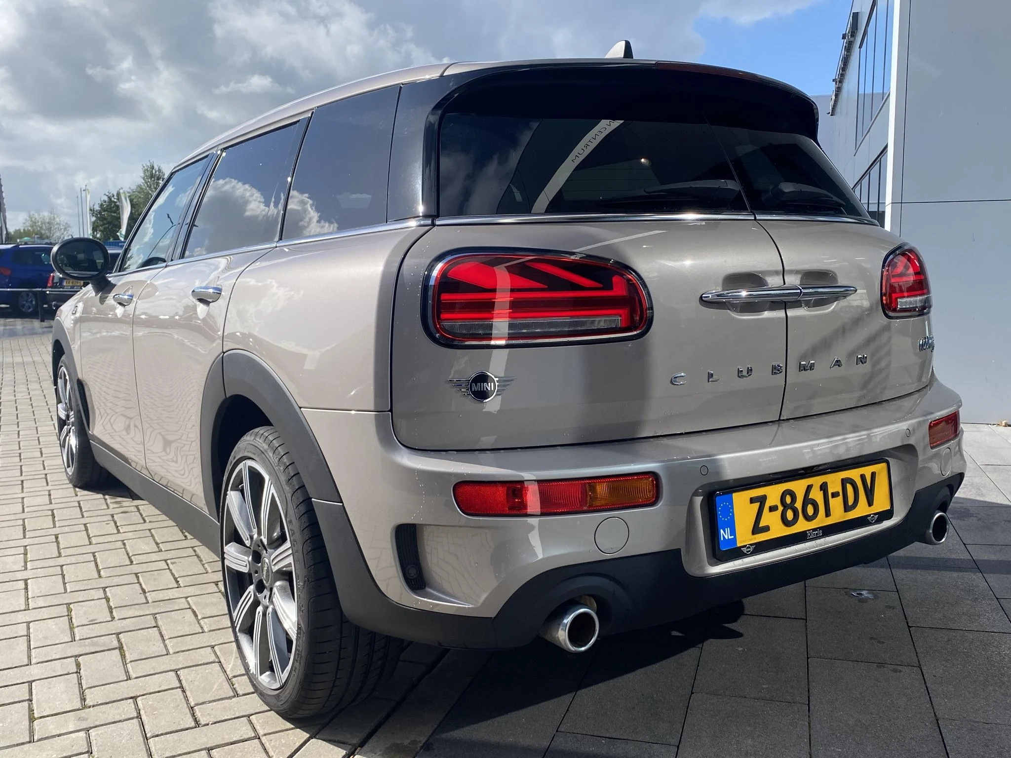 MINI-Clubman-image-2
