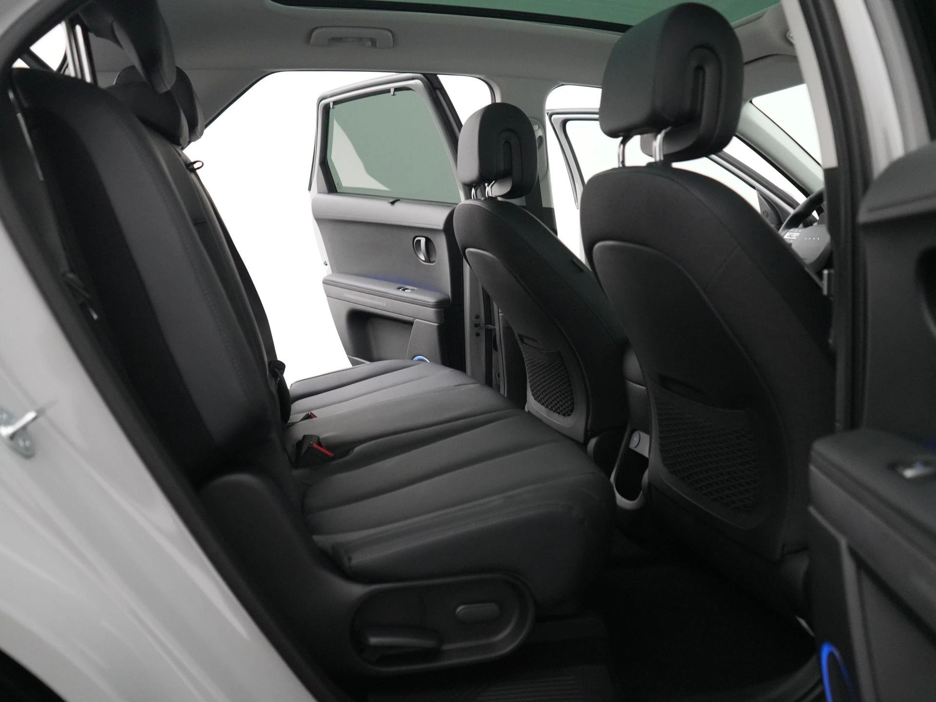 Hyundai-IONIQ 5-image-49