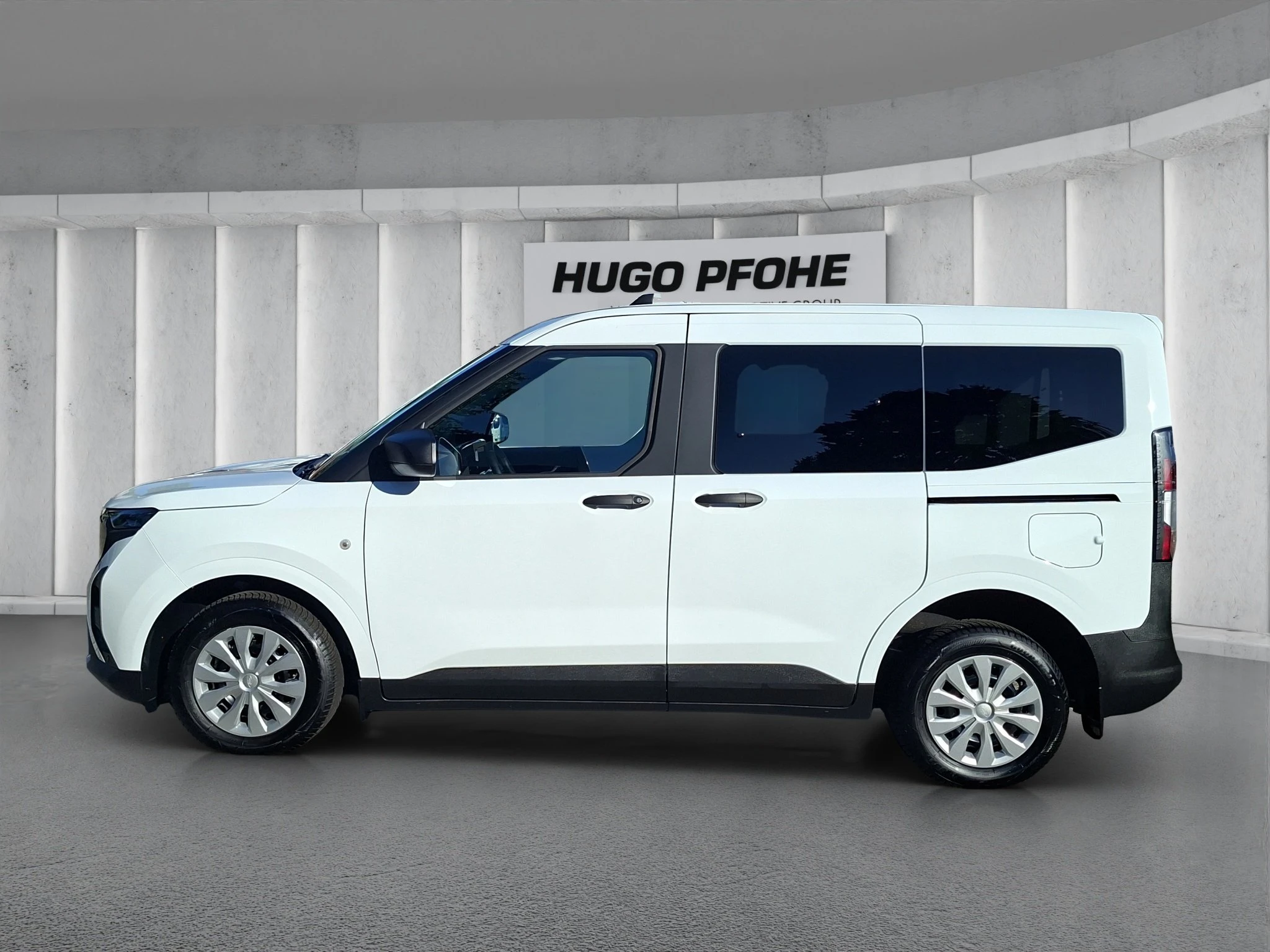 Ford-Tourneo Courier-image-1