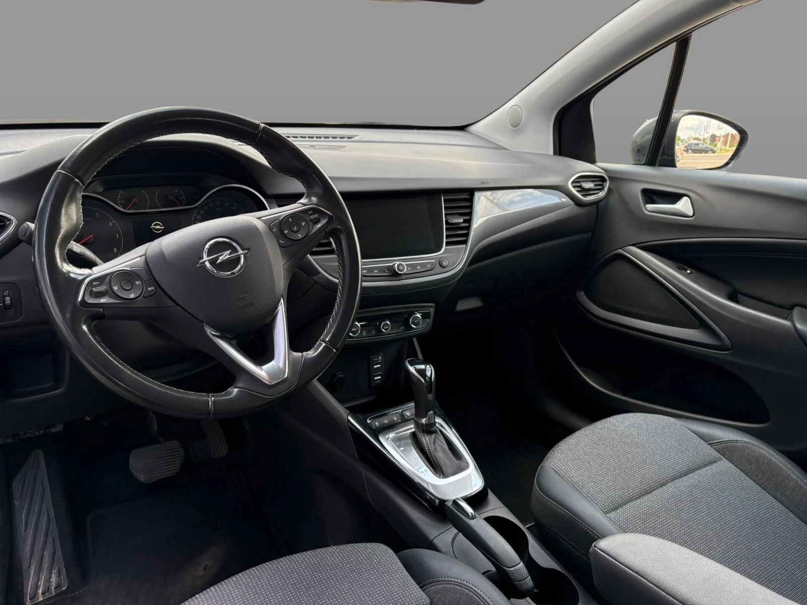 Opel-Crossland X-image-12