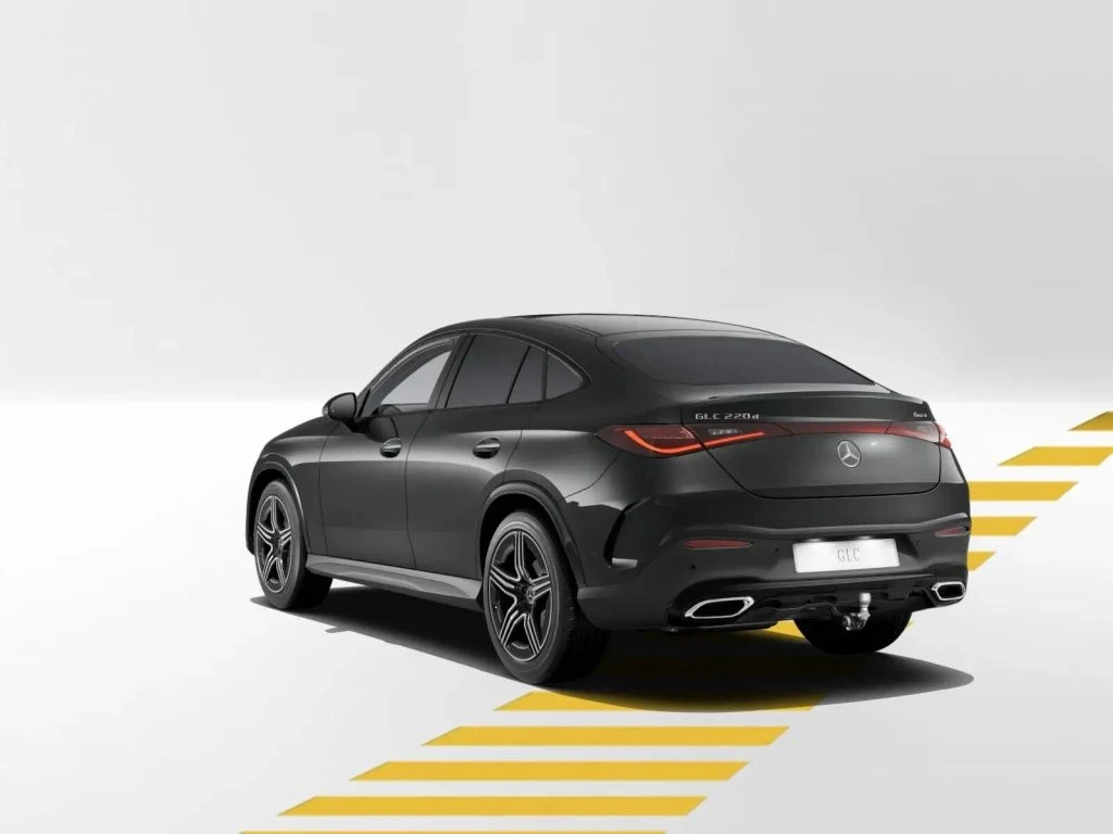 Mercedes-Benz-GLC 220 d-image-4