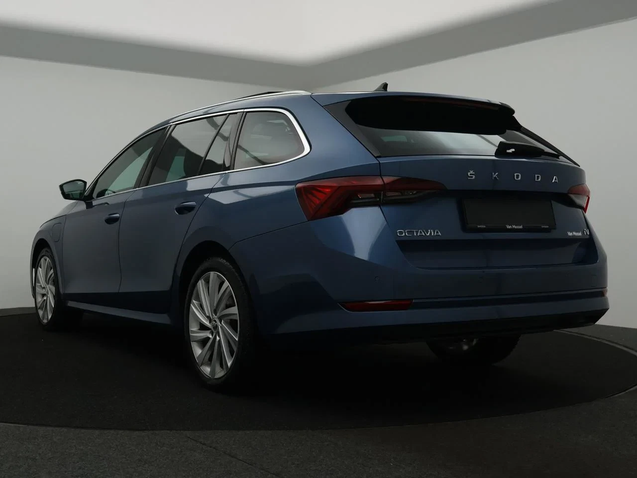 Škoda-Octavia-image-1