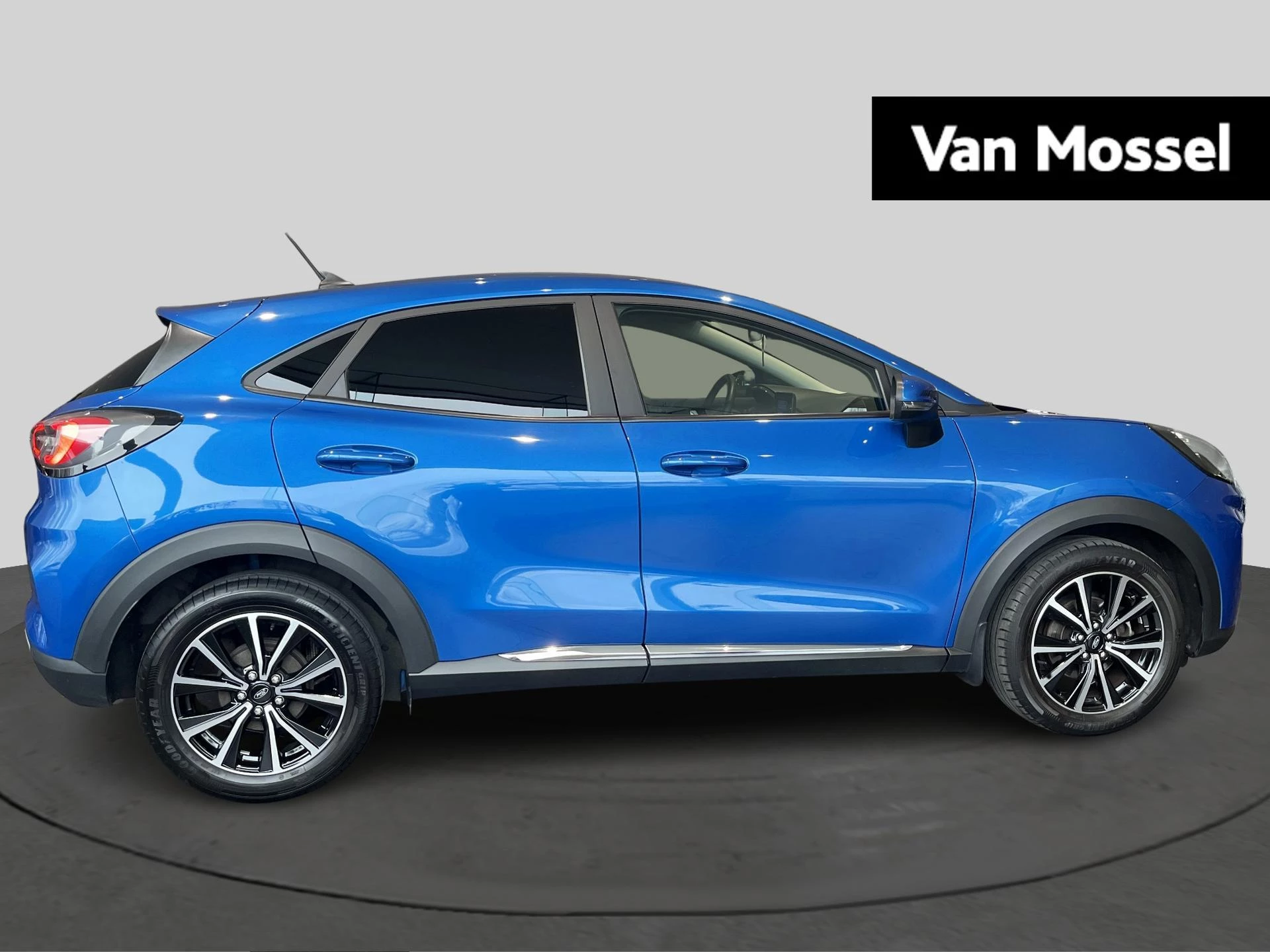 Ford Puma 1.0i Ecoboost MHEV 92kW Aut. Titanium