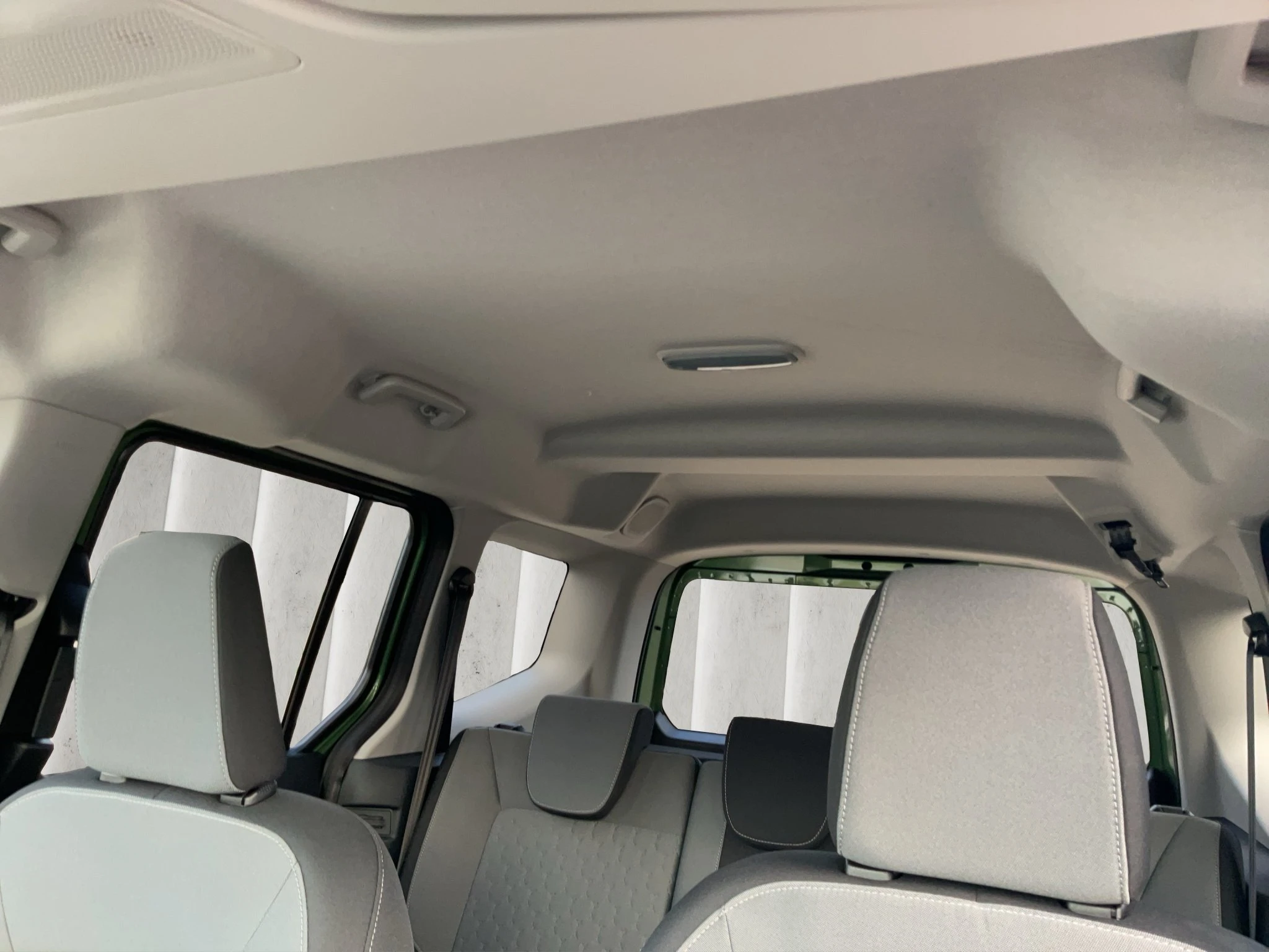 Ford-Tourneo Courier-image-15