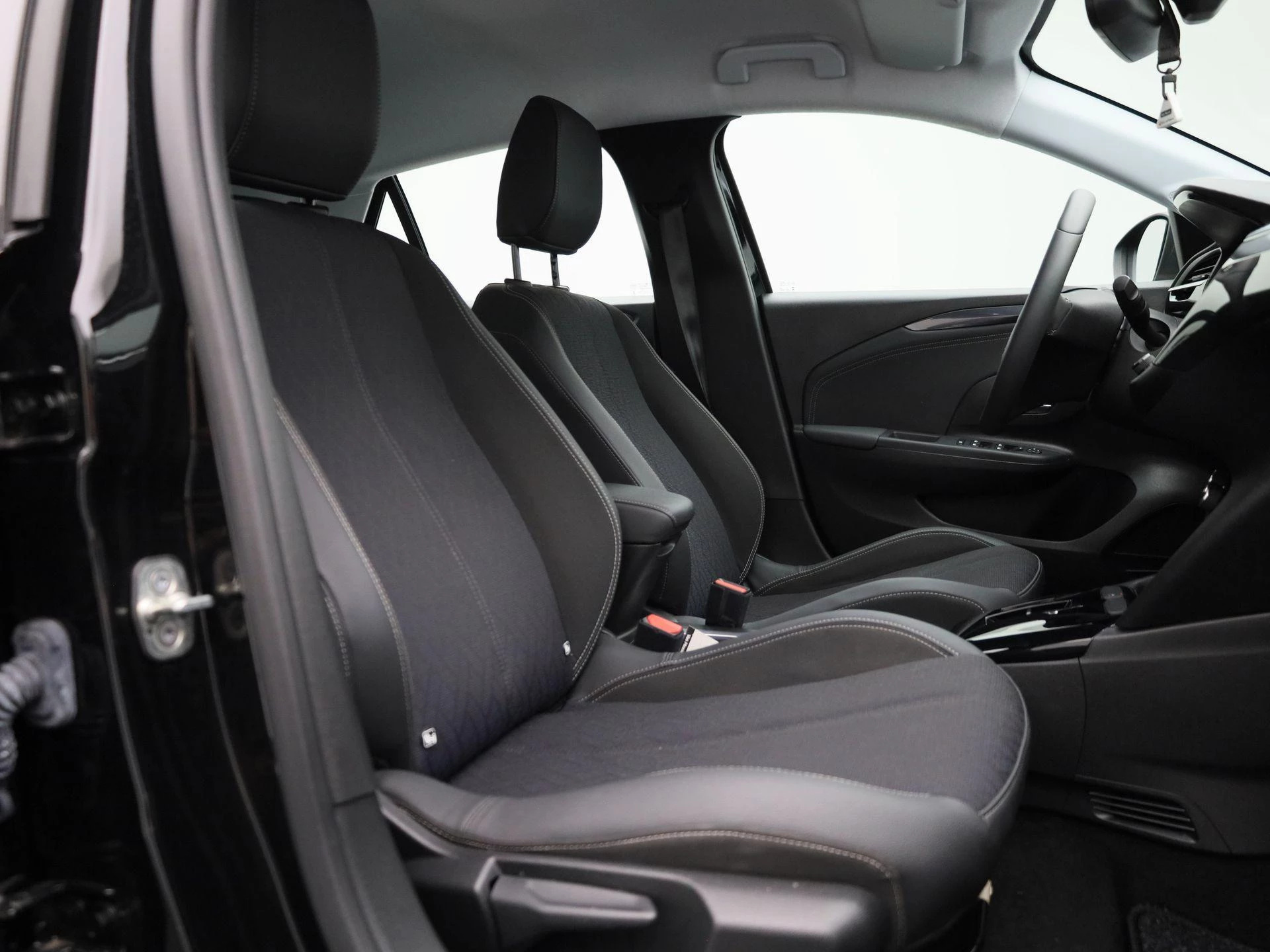 Opel-Corsa-e-image-29