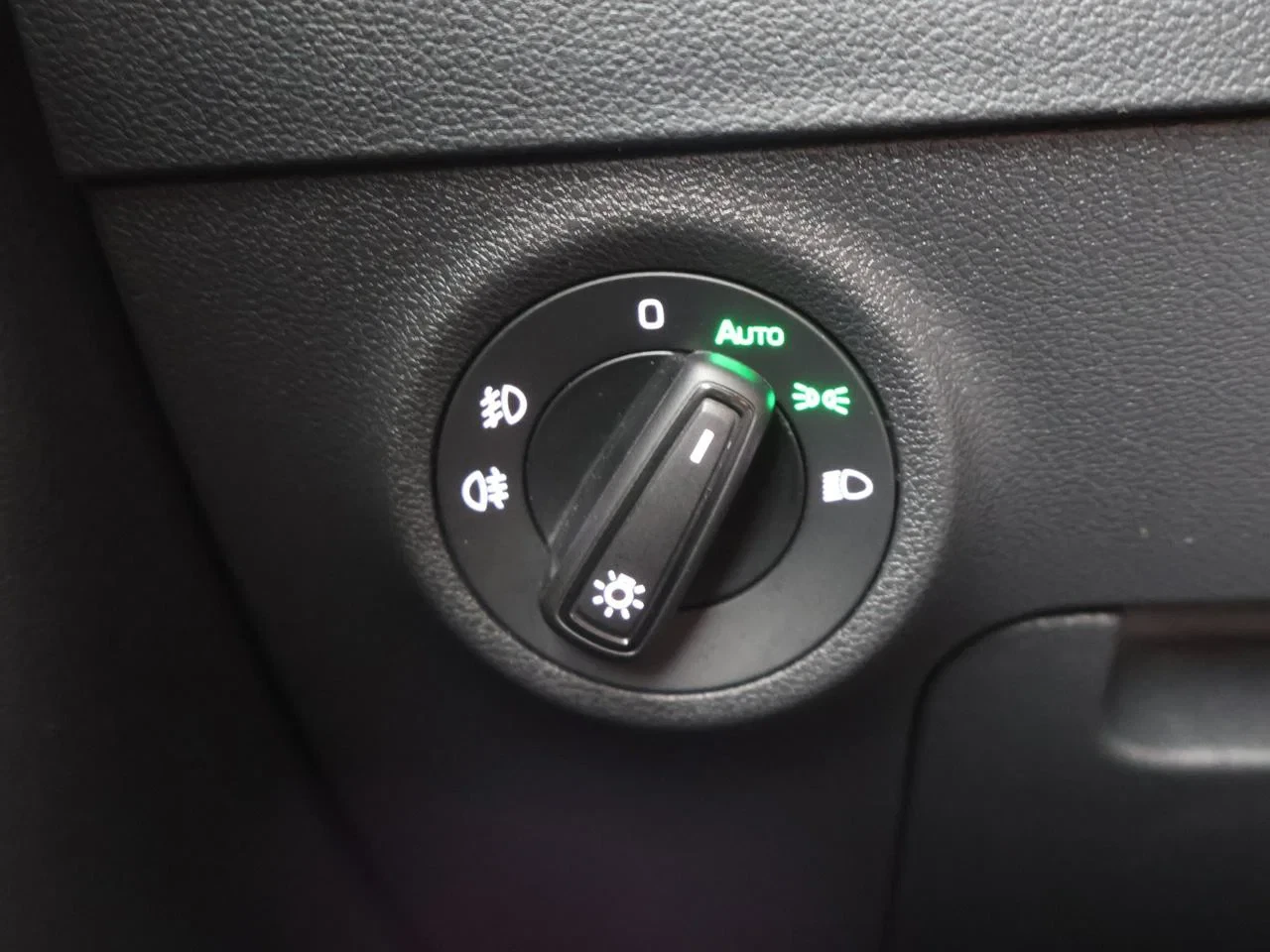 Škoda-Karoq-image-16