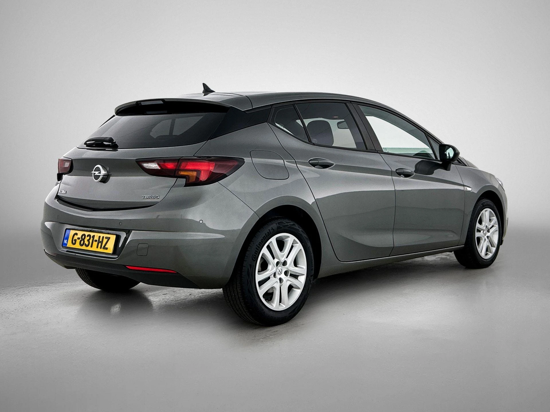 Opel-Astra-image-3