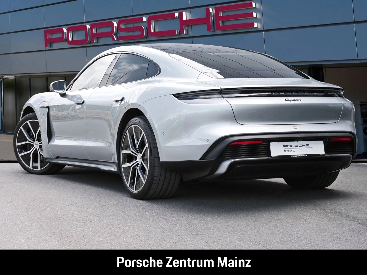 Porsche-Taycan-image-5