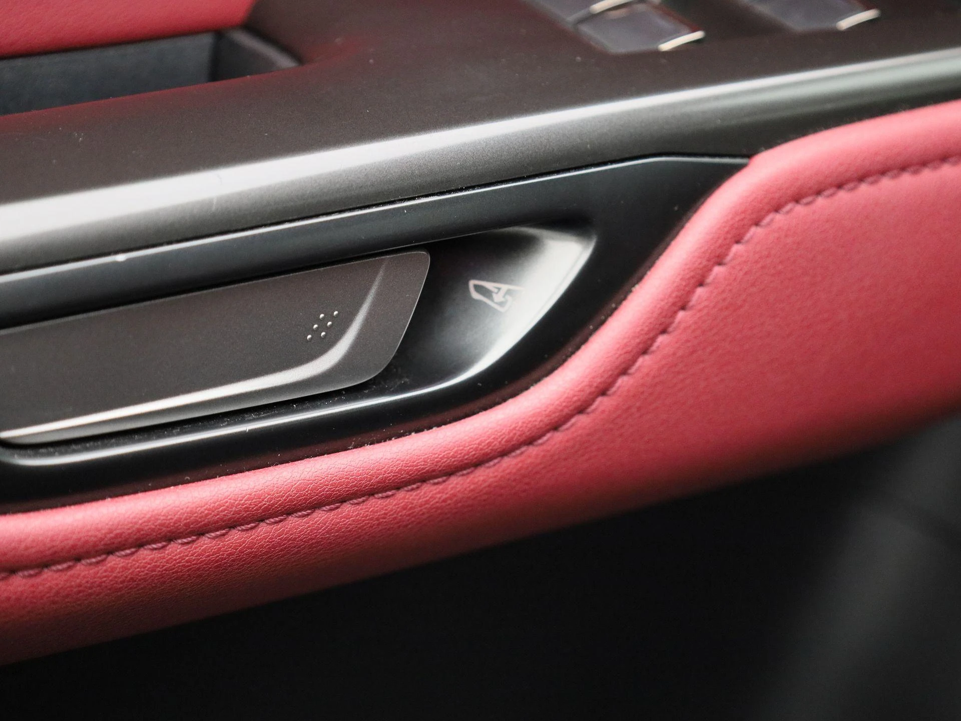 Lexus-NX-image-36