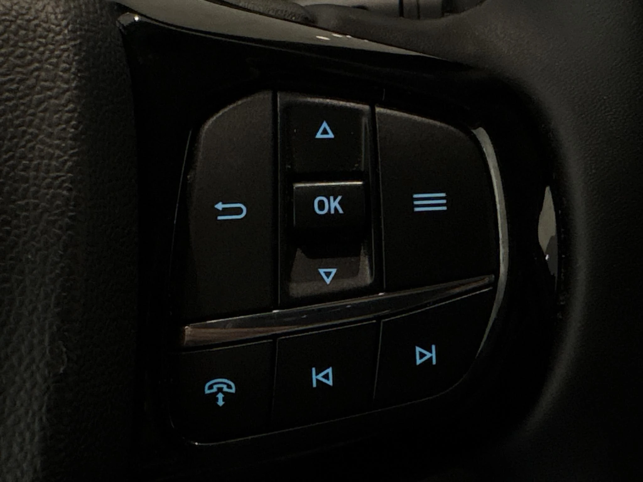Ford-Transit Custom-image-16