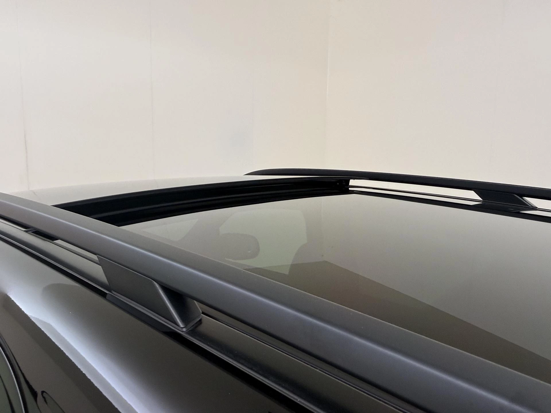 Mercedes-Benz-GLE-image-28
