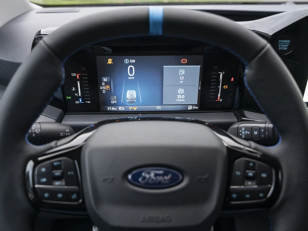 Ford-Transit Custom-image-11