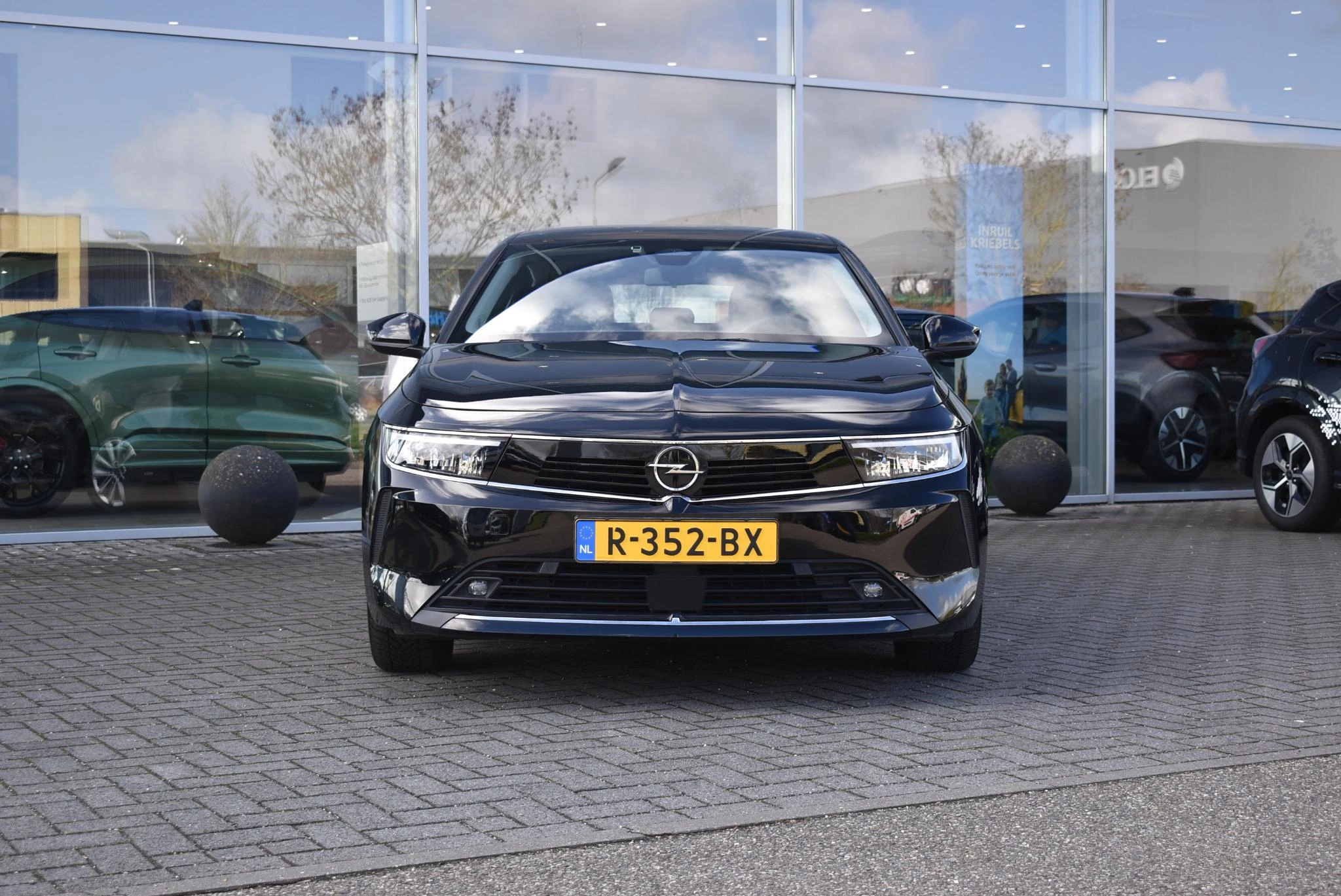 Opel-Astra-image-1