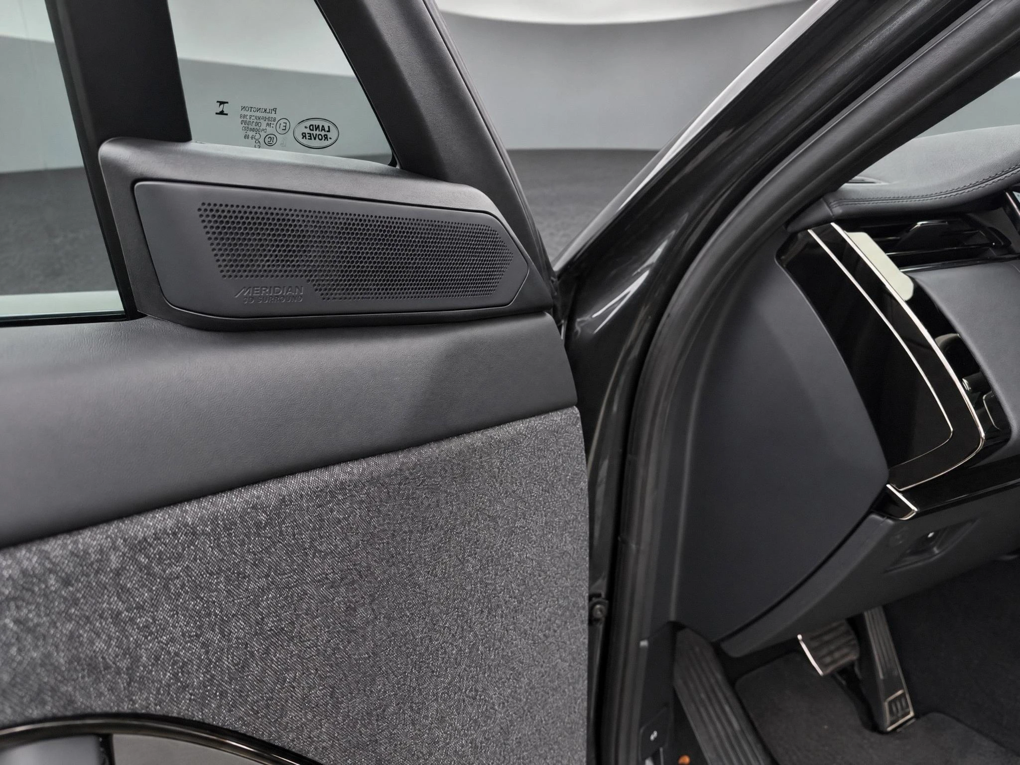 Land Rover-Range Rover Sport-image-12