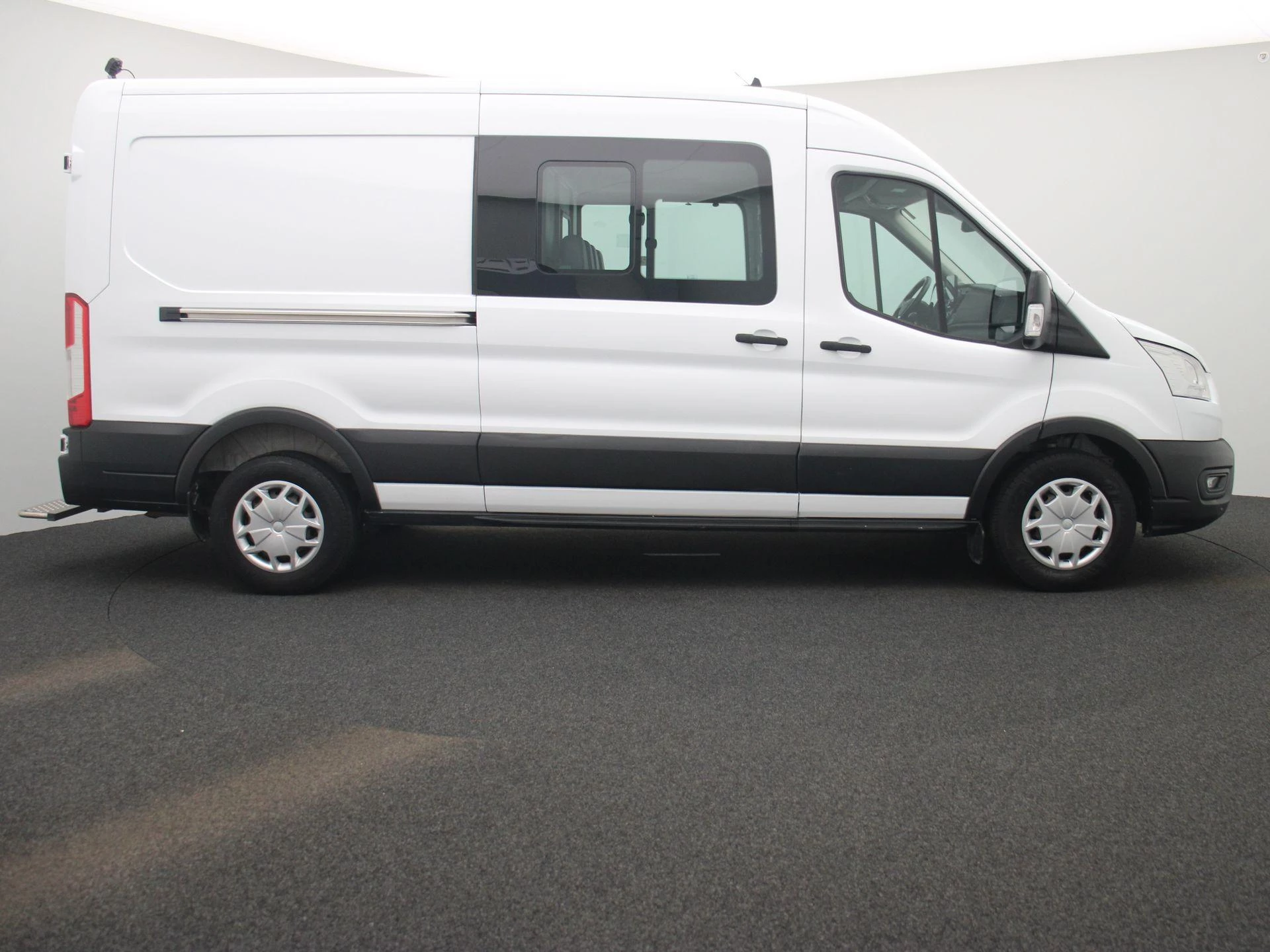 Ford Transit 350L 2.0TD 130pk 96kW M6 Trend