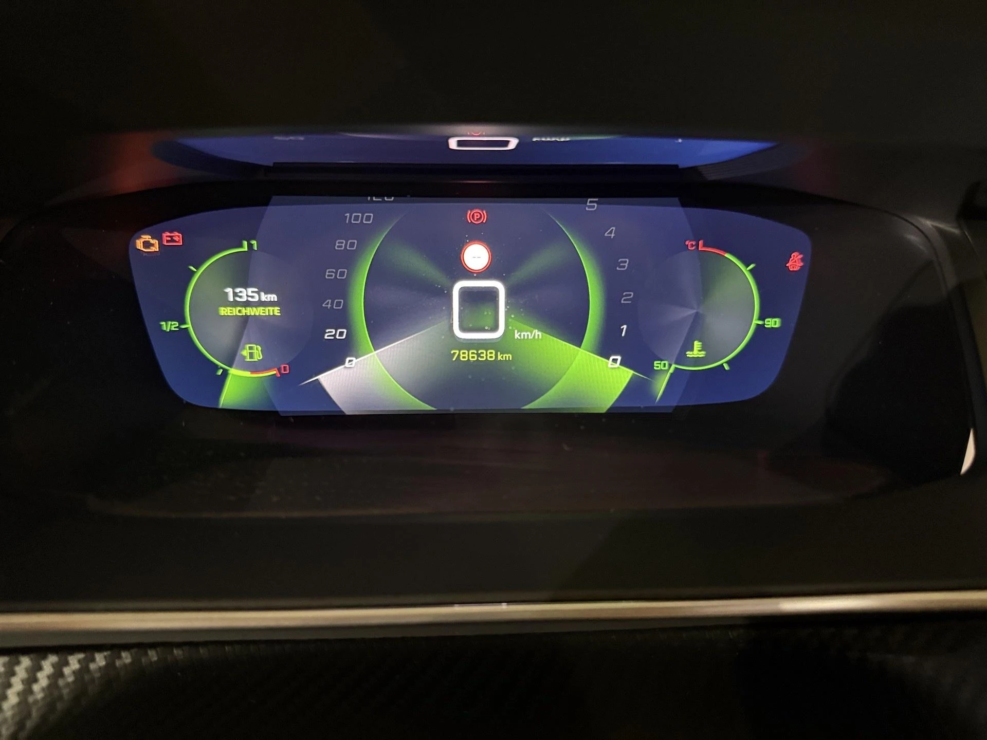 Peugeot-208-image-1