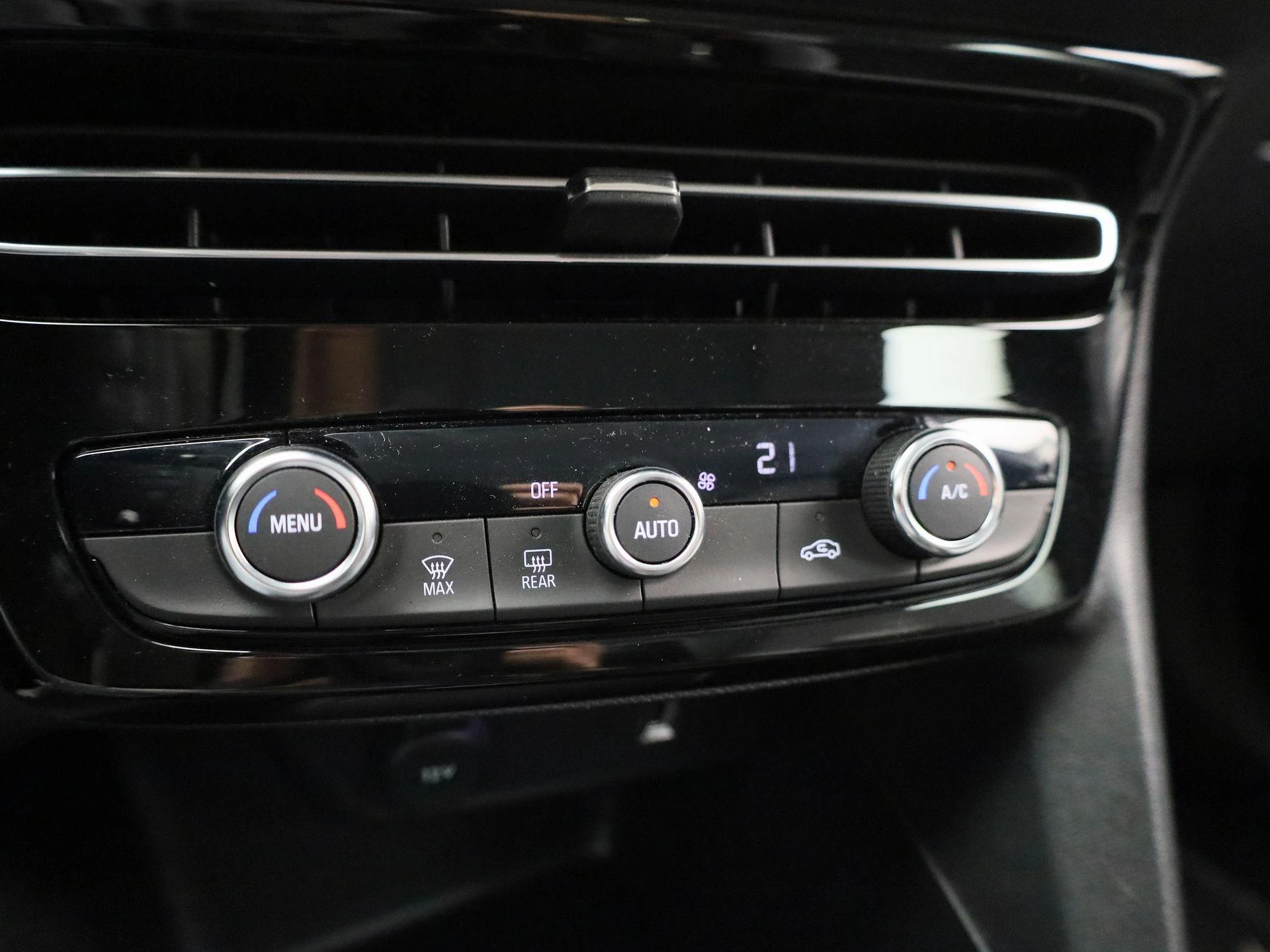Opel-Mokka-image-23