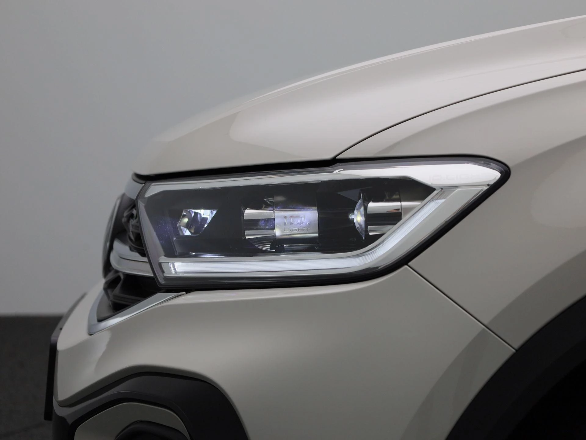 Volkswagen T-Roc 1.5 TSI R-Line 150 PK|