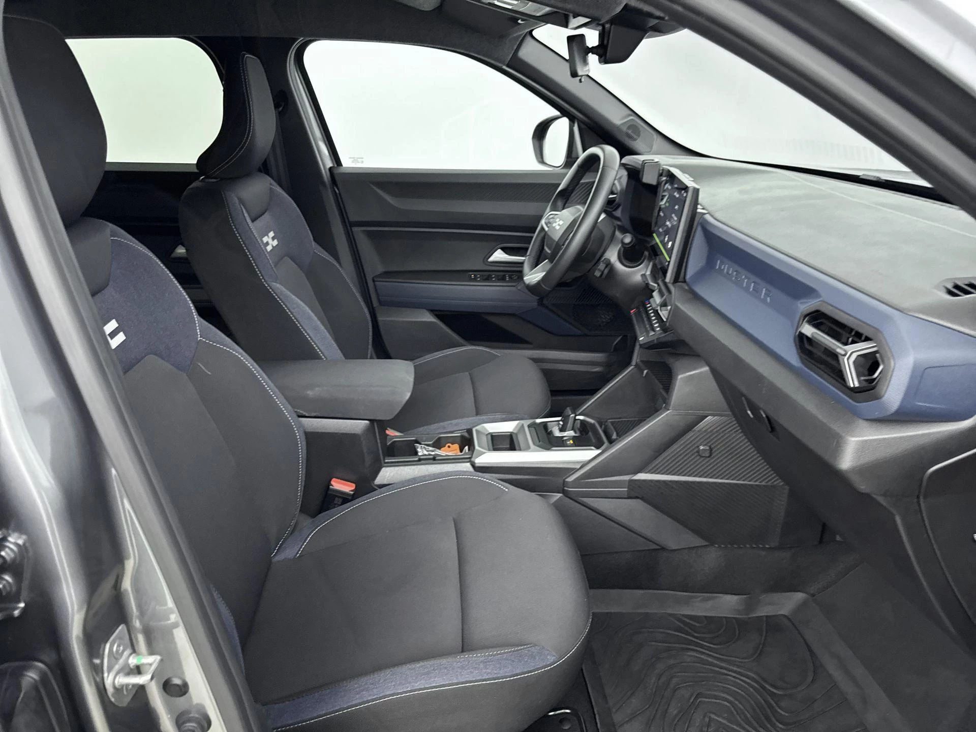 Dacia Duster 1.6 Hybrid Journey 140PK
