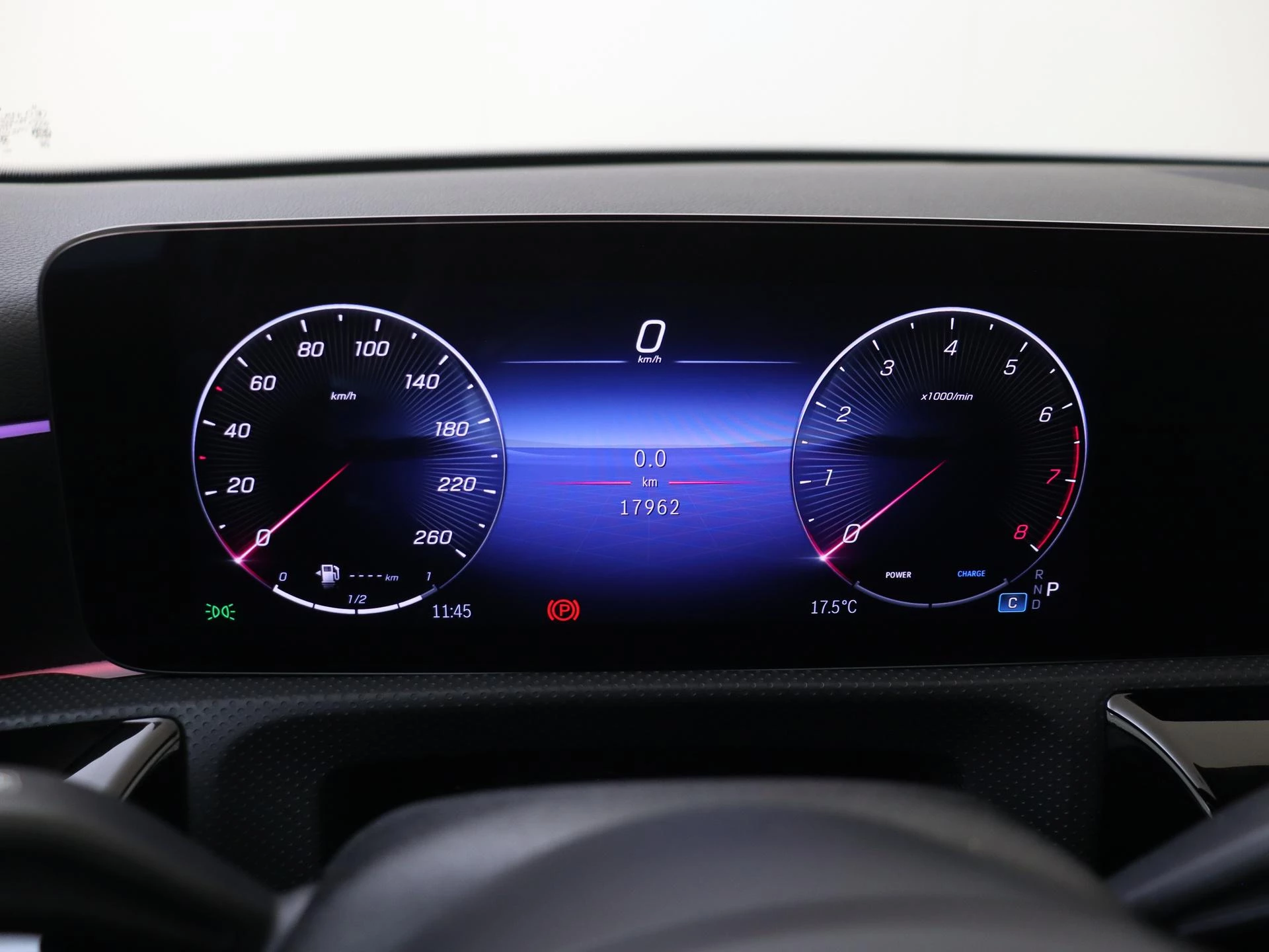 Mercedes-Benz-A-Klasse-image-15