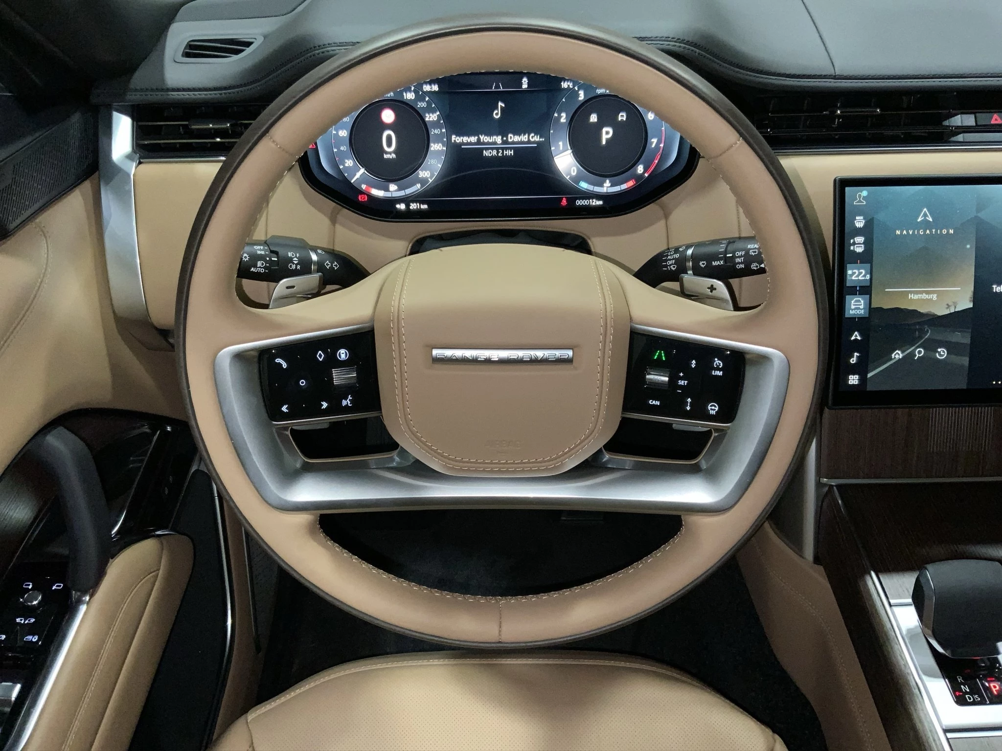 Land Rover Range Rover Autobiography P530 LWB 7-Sitzer