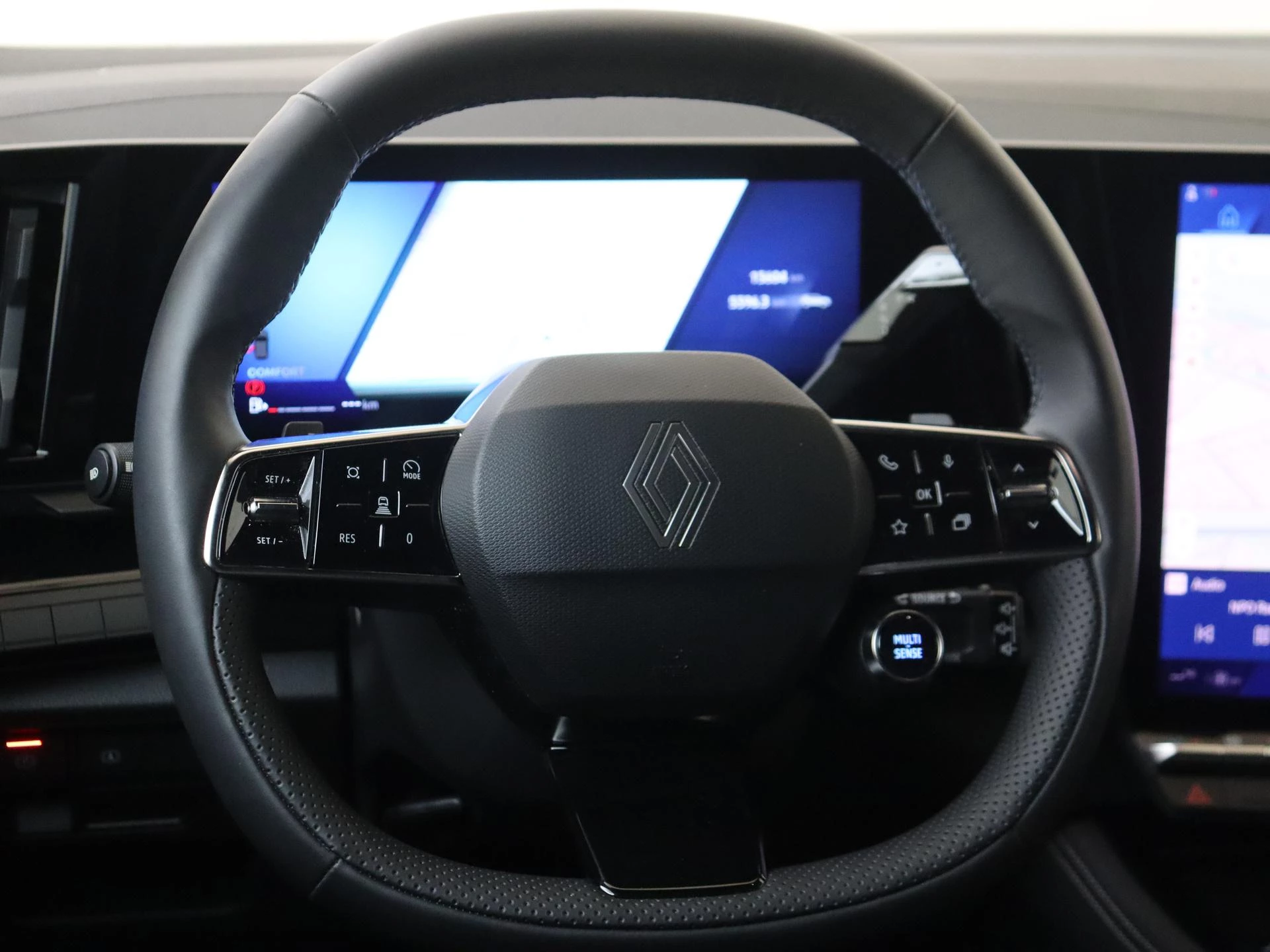 Renault-Austral-image-14