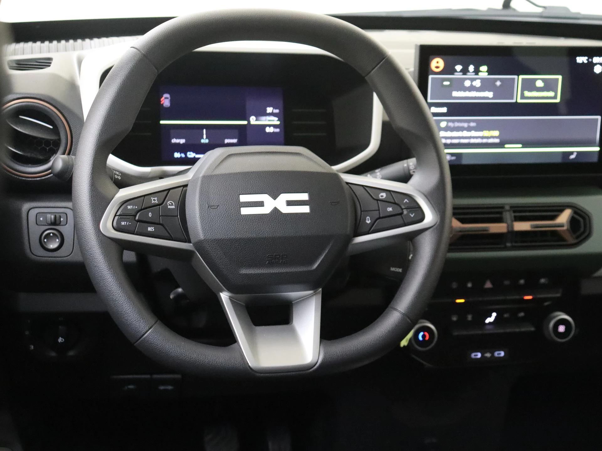 Dacia-Spring-image-9