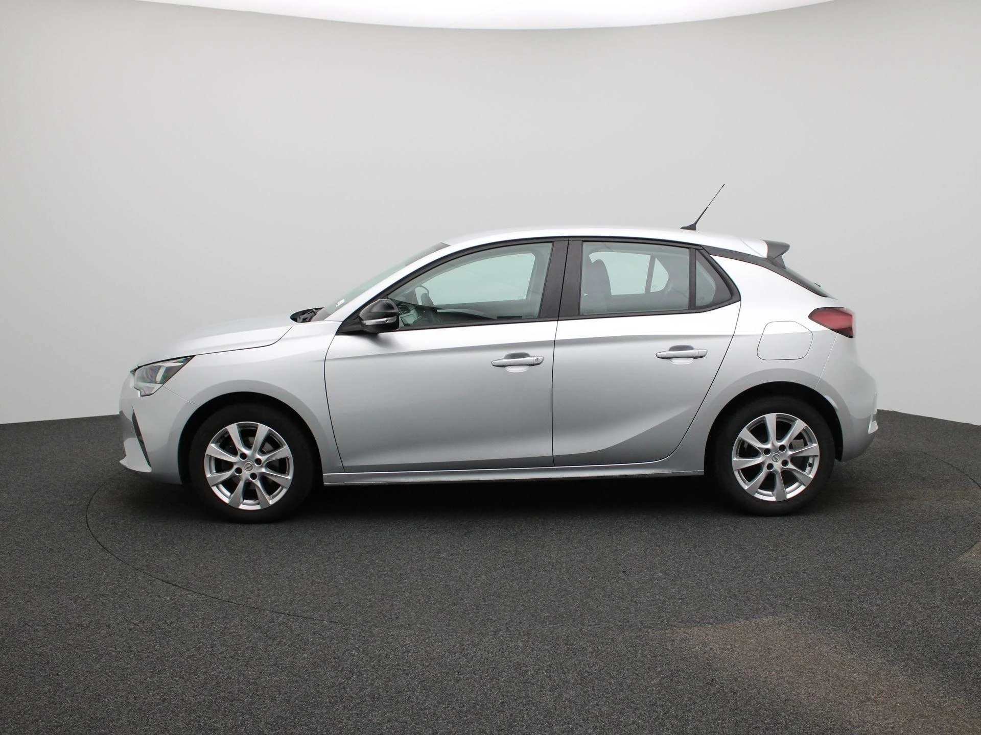 Opel-Corsa-image-3