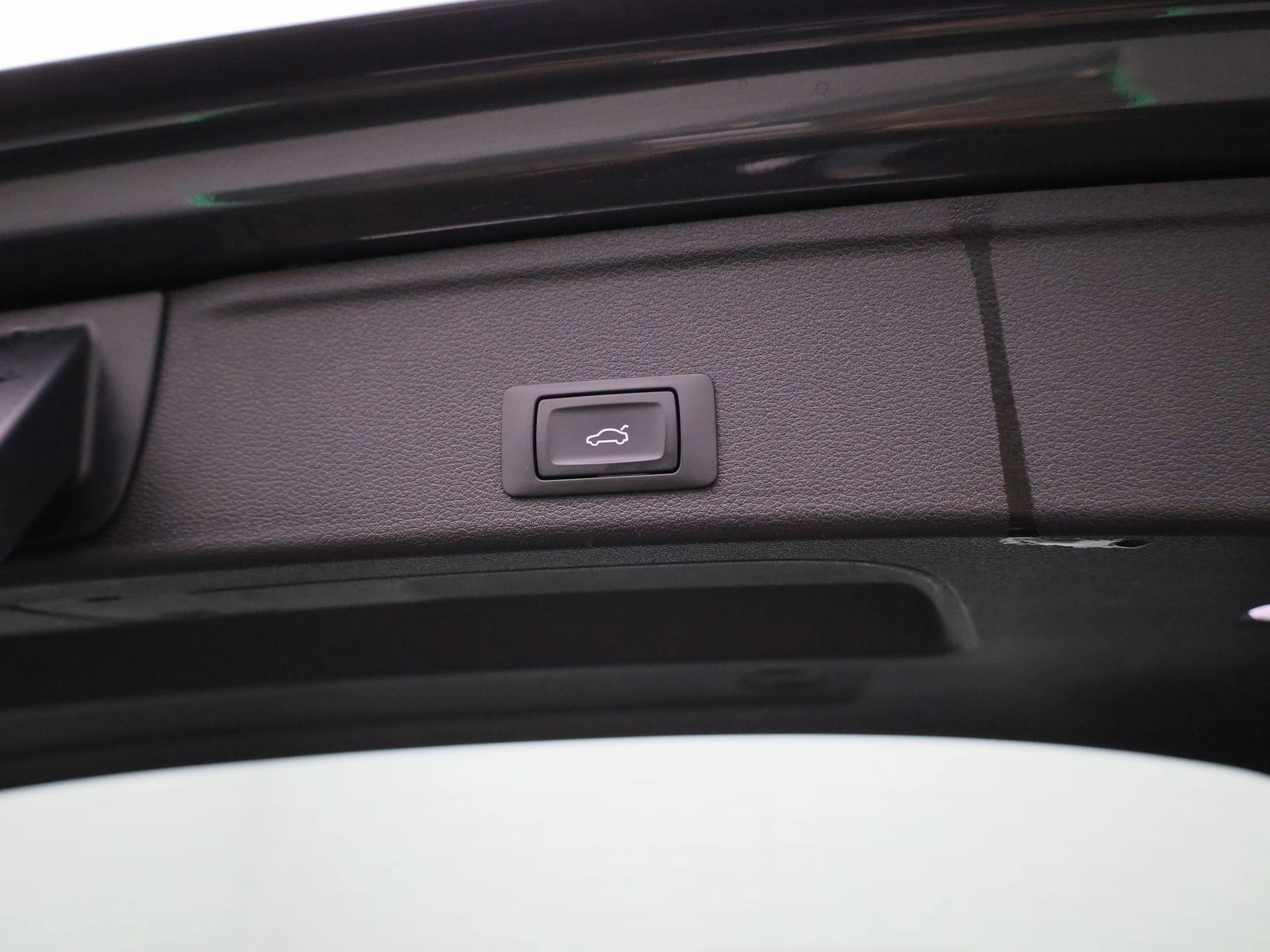 Audi-A4-image-14