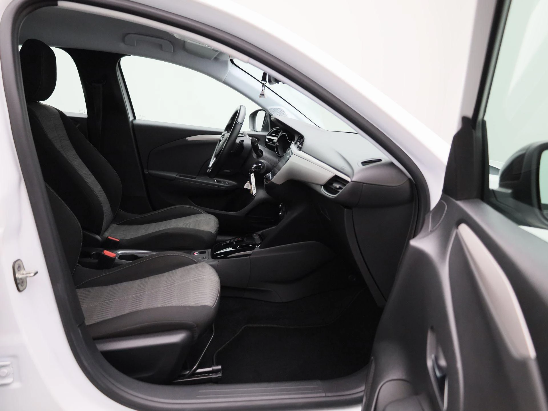 Opel-Corsa-image-29