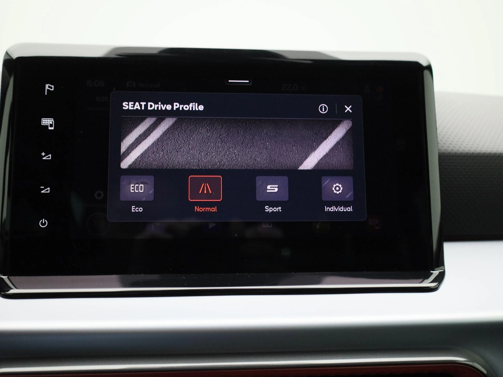 SEAT-Arona-image-27
