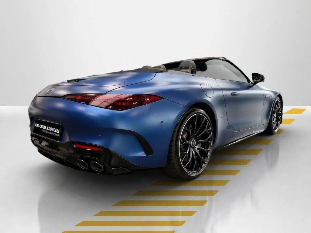 Mercedes-AMG-SL 43 AMG-image-14