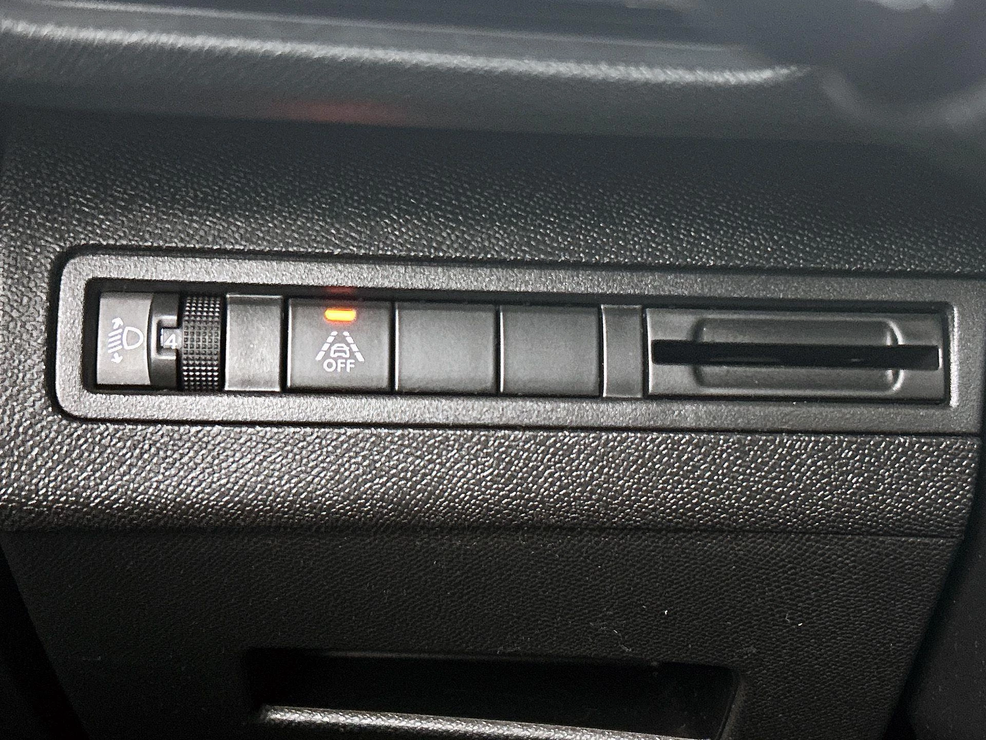 Peugeot-5008-image-16