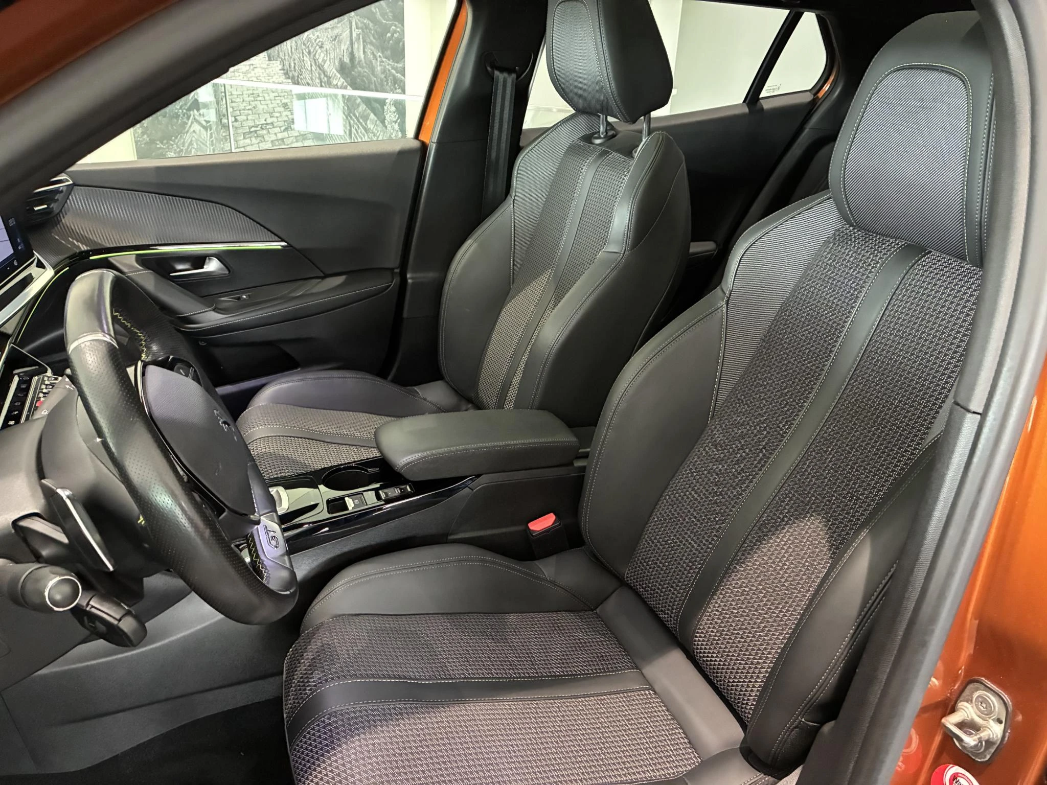 Peugeot 2008 1.2 PureTech GT