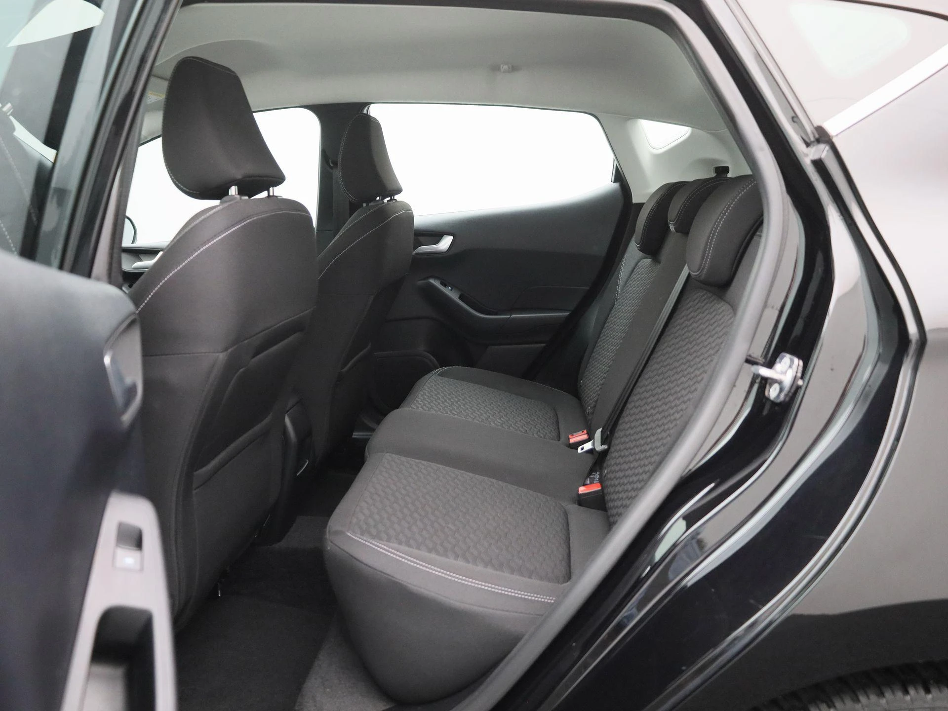 Ford Fiesta - 12