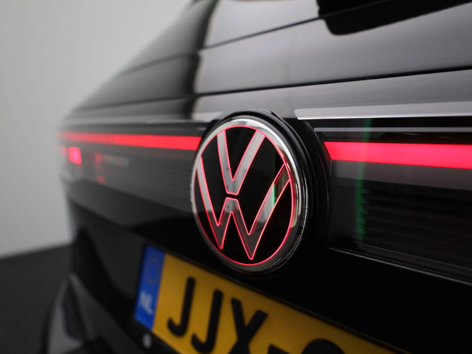 Volkswagen Tiguan 1.5 eHybrid R-Line Edition 204 PK|