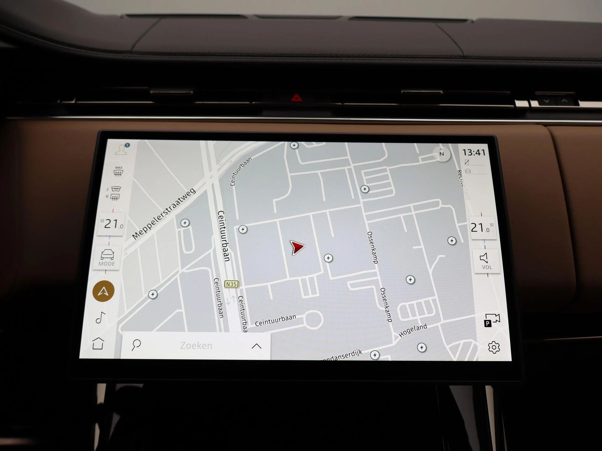 Land Rover-Range Rover Sport-image-15