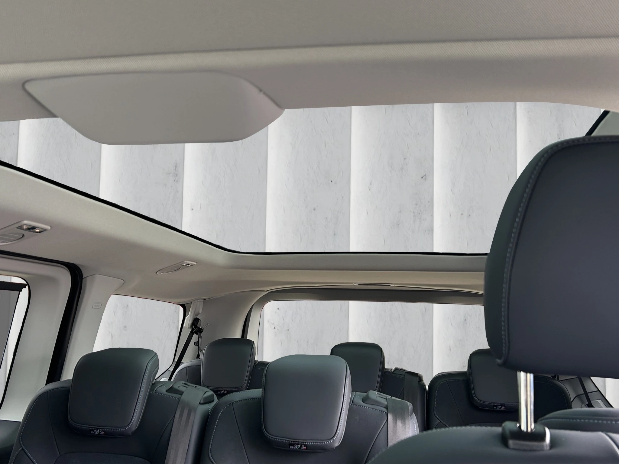 Ford-Tourneo Custom-image-15