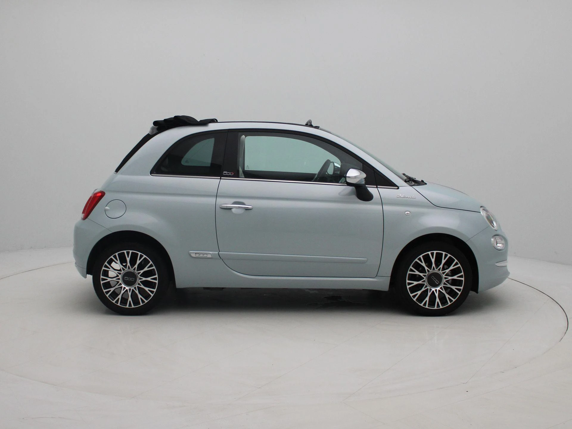 Fiat-500C-image-5