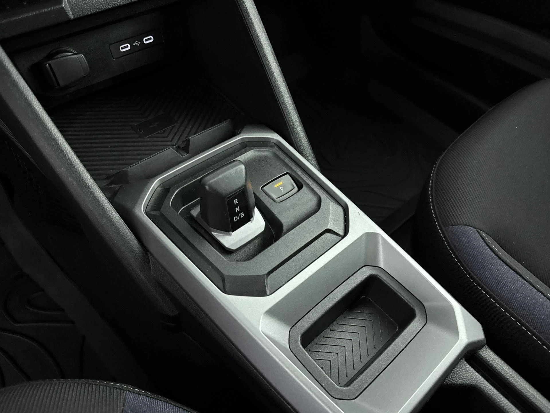 Dacia-Duster-image-12