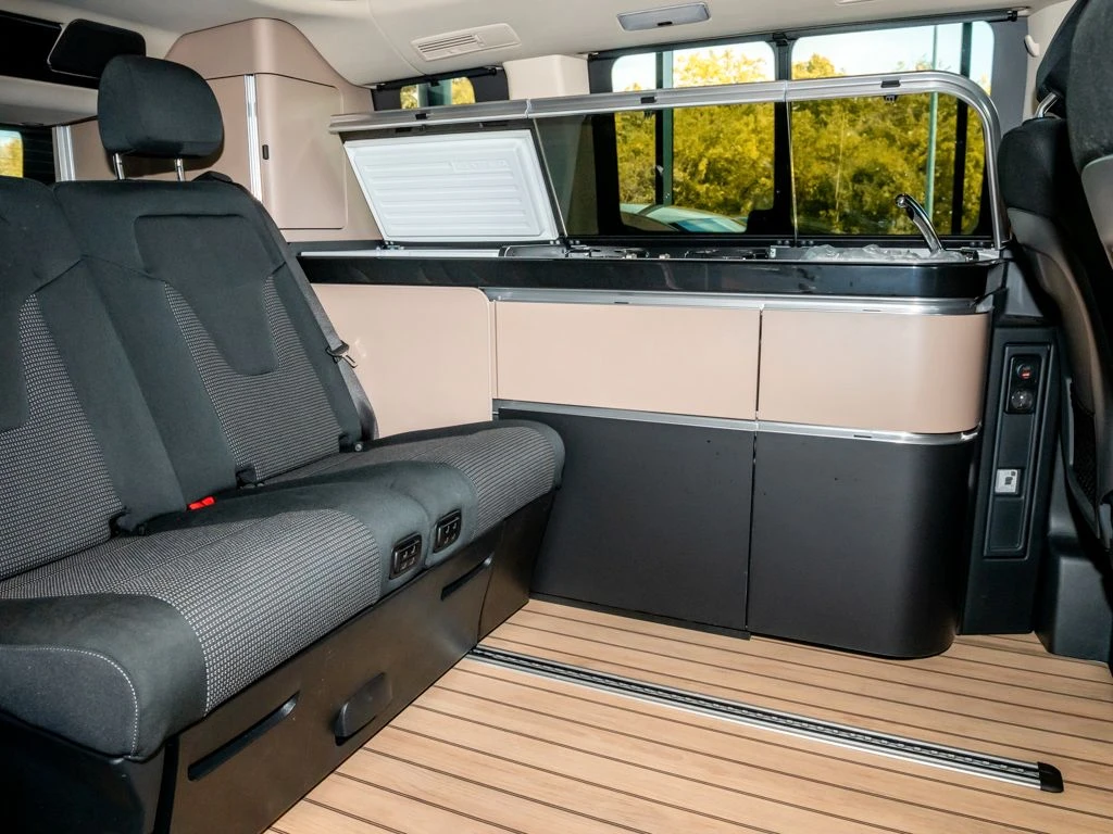 Mercedes-Benz-Marco Polo-image-11