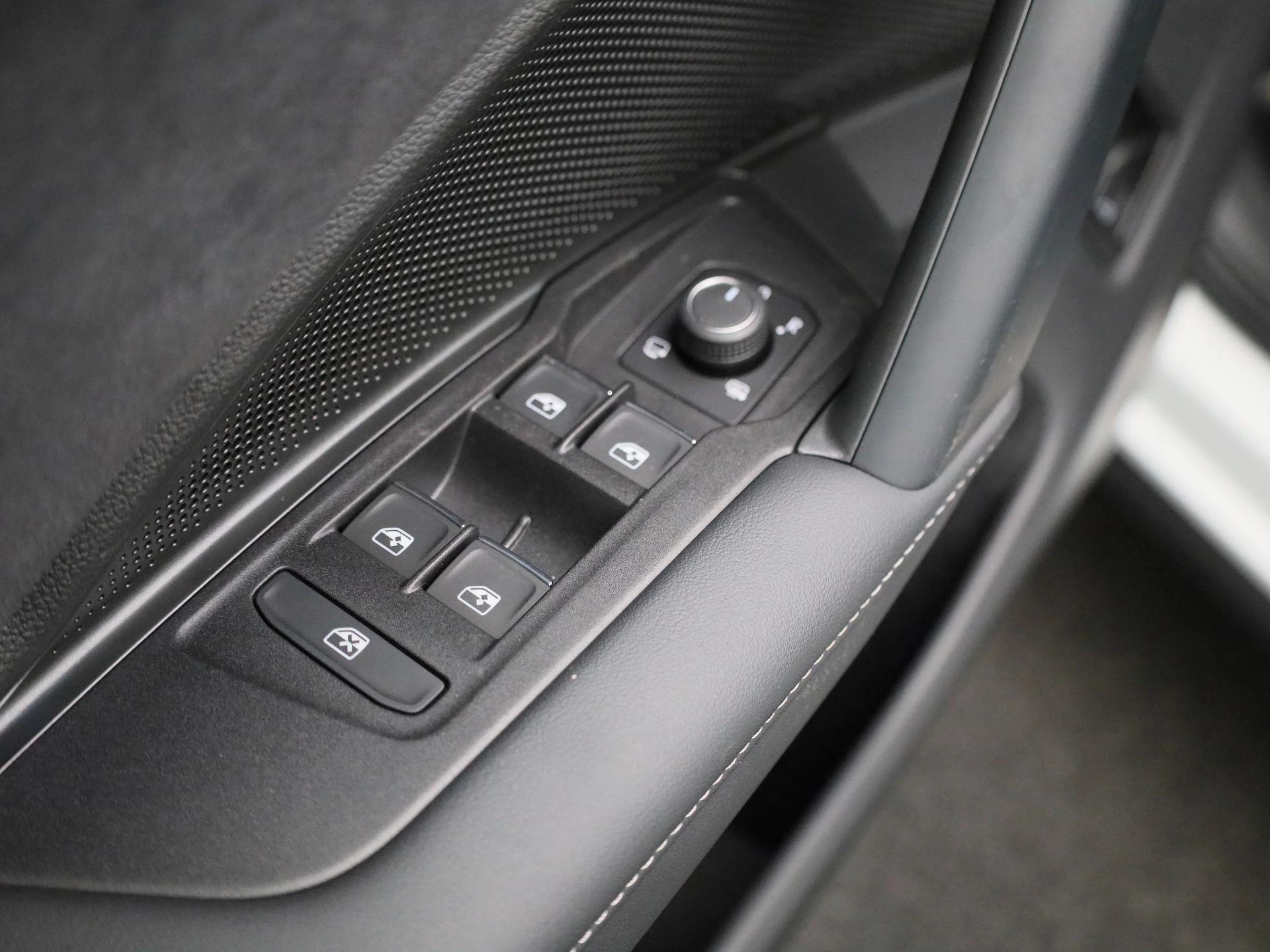Volkswagen-Tayron-image-33