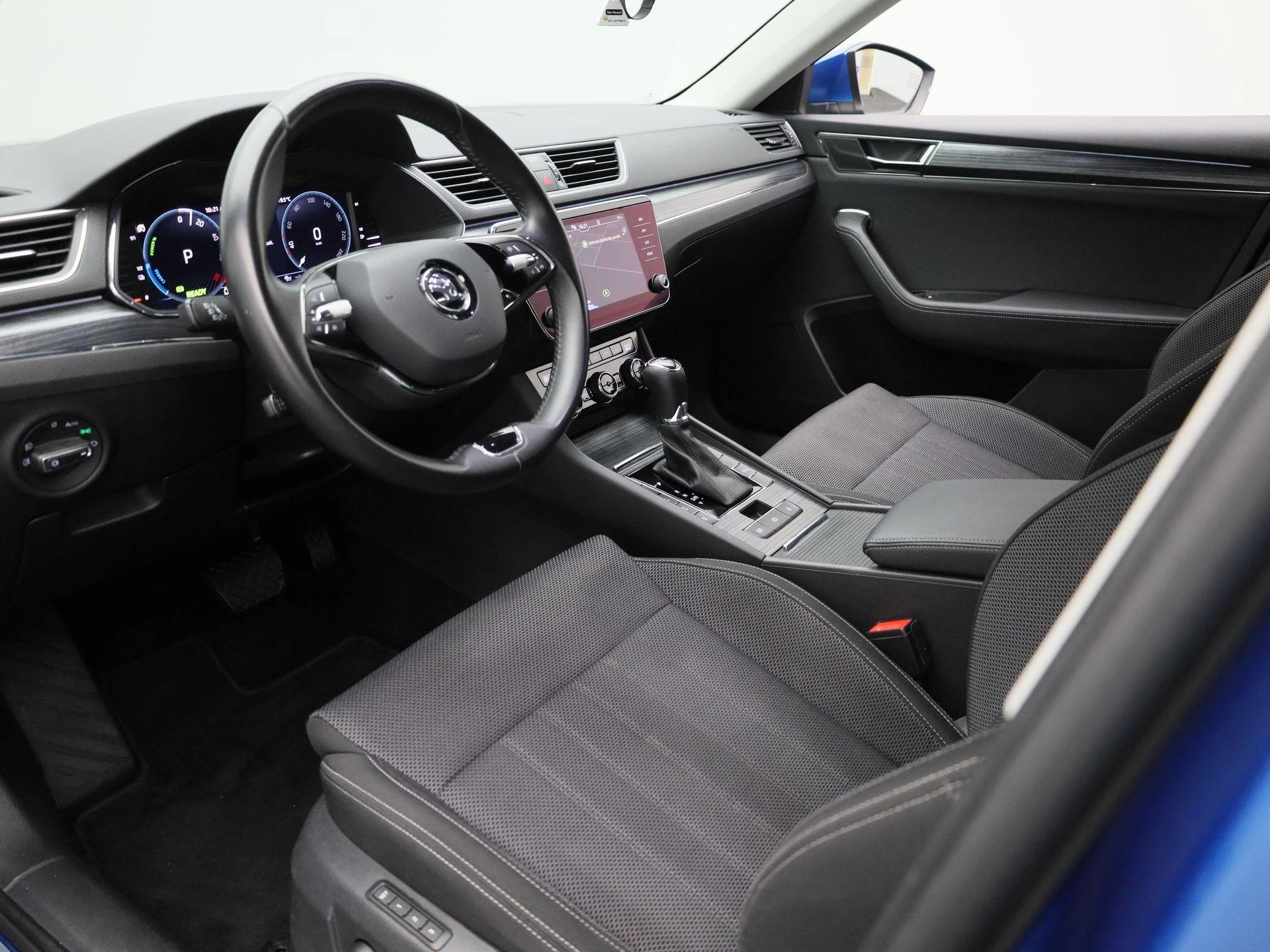 Škoda-Superb-image-14
