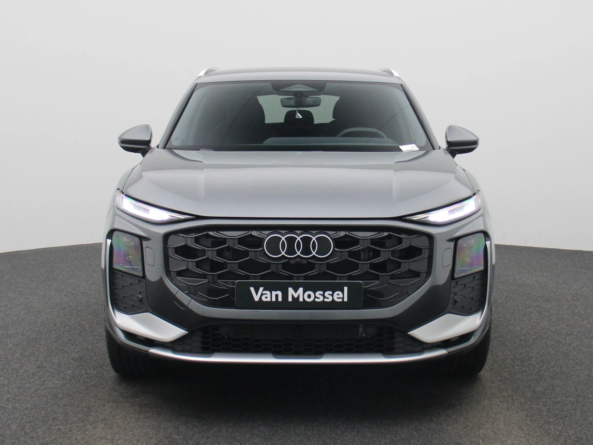 Audi-Q3-image-1