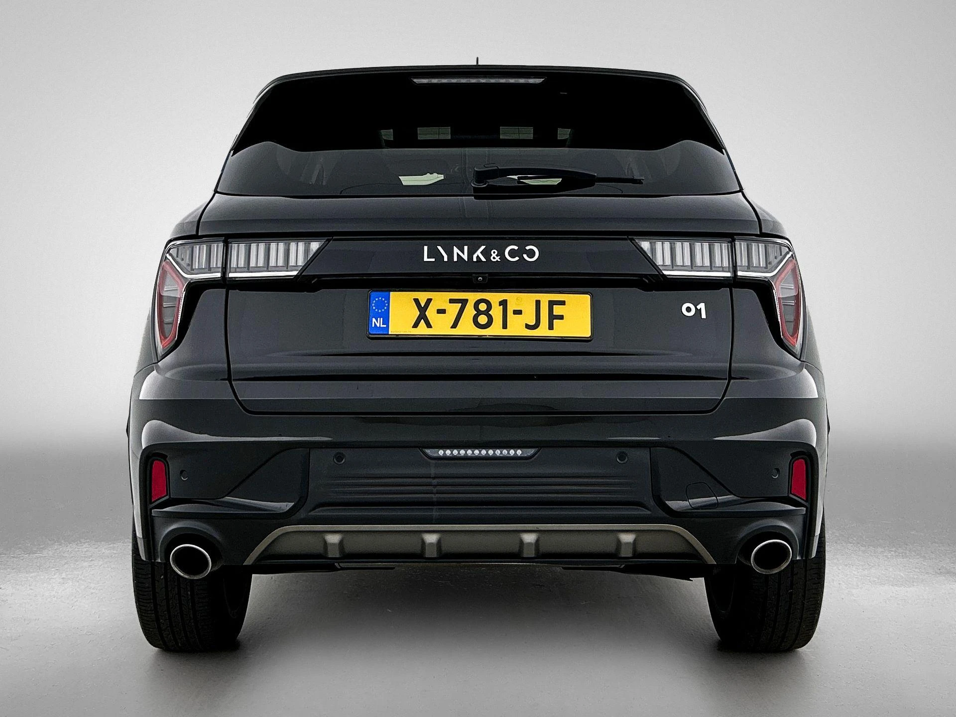Lynk & Co-01-image-2