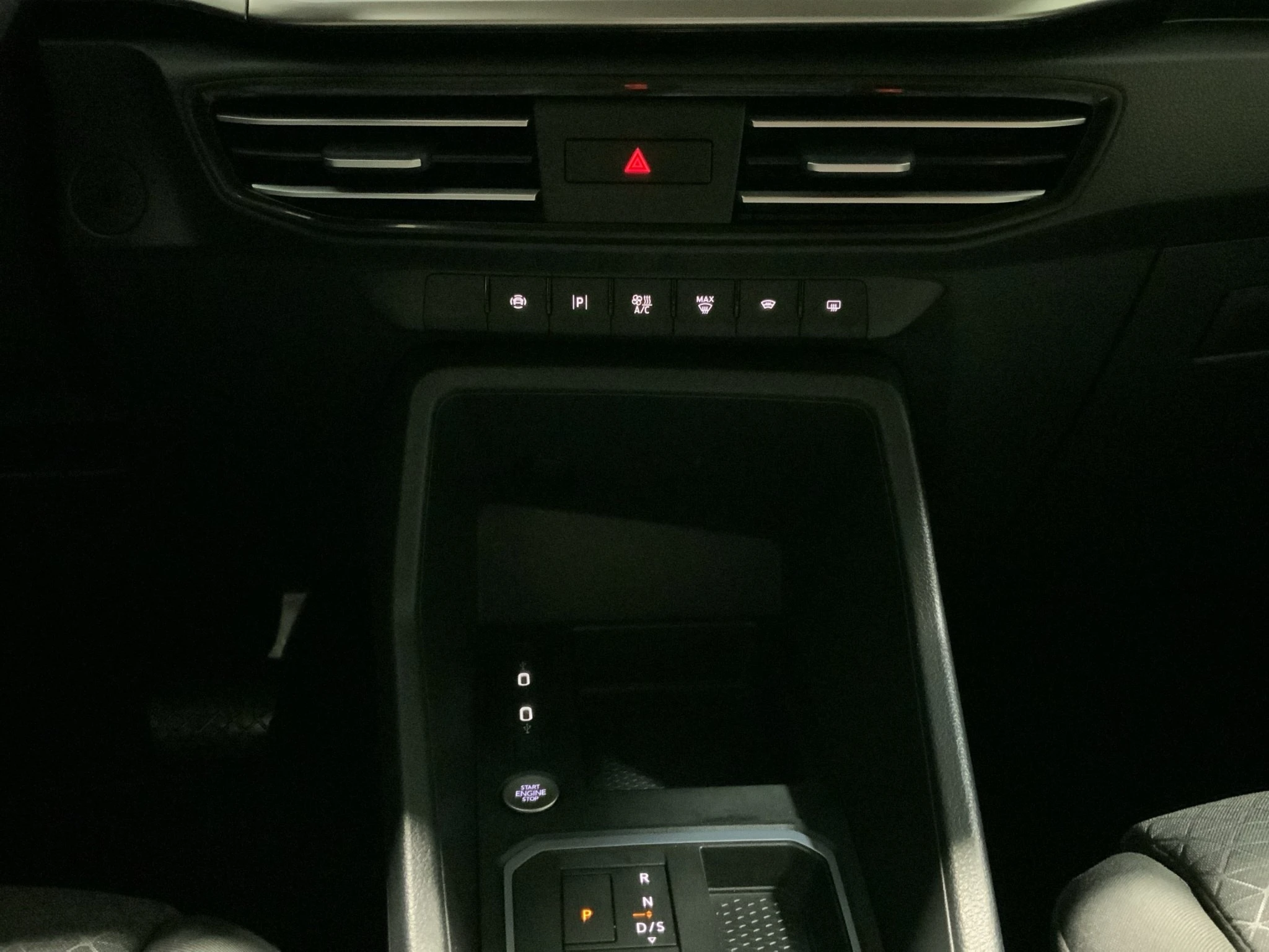 Ford-Tourneo Connect-image-13