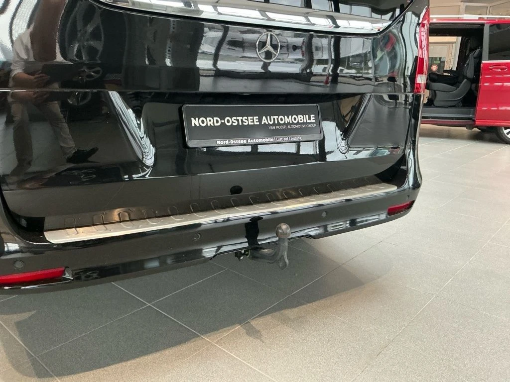 Mercedes-Benz-V-Klasse 300-image-19