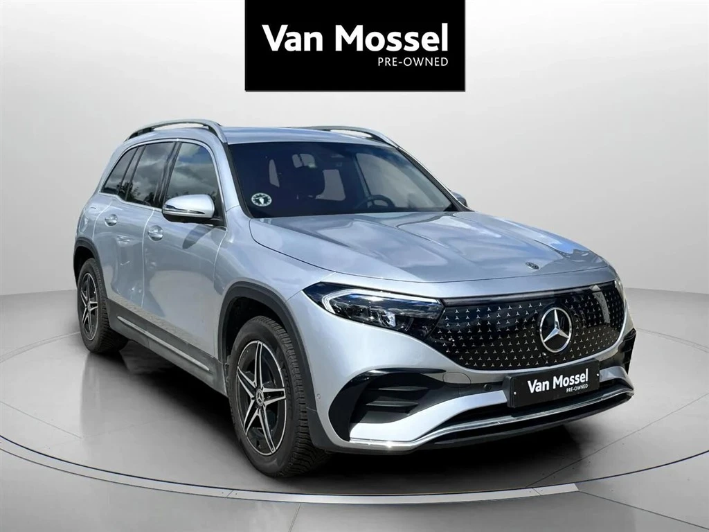 Mercedes-Benz-EQB-image-2